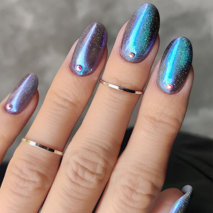 @olootka_nailart
