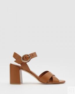 Босоножки Stuart Weitzman SK763