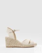 Босоножки Stuart Weitzman SK886 1542872 фото 1