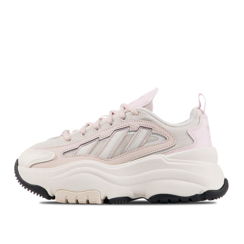 Женские кроссовки adidas Ozgaia IG6044-3.5K фото 1