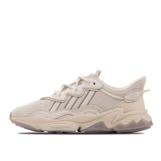 Женские кроссовки adidas Ozweego