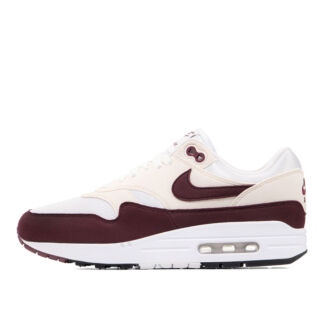 Женские кроссовки Nike Air Max 1