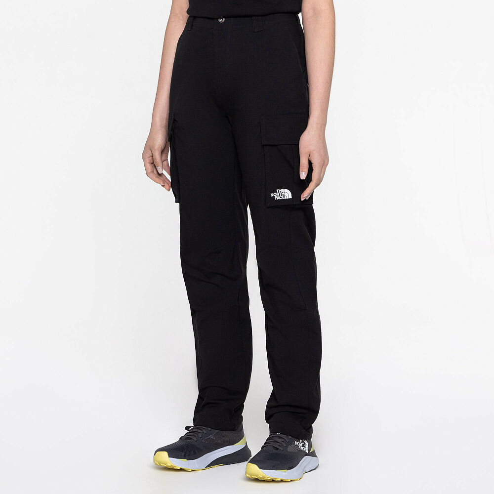 Женские брюки The North Face Cargo Pant NF0A82GGJK31-8 фото 1