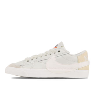 Женские кроссовки Nike Blazer Low ’77 Jumbo