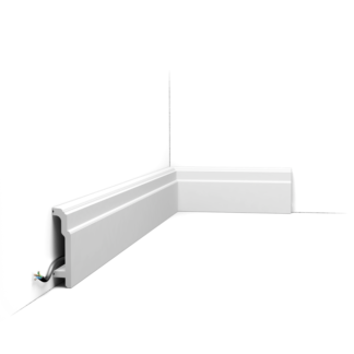 Плинтус напольный Orac SX155