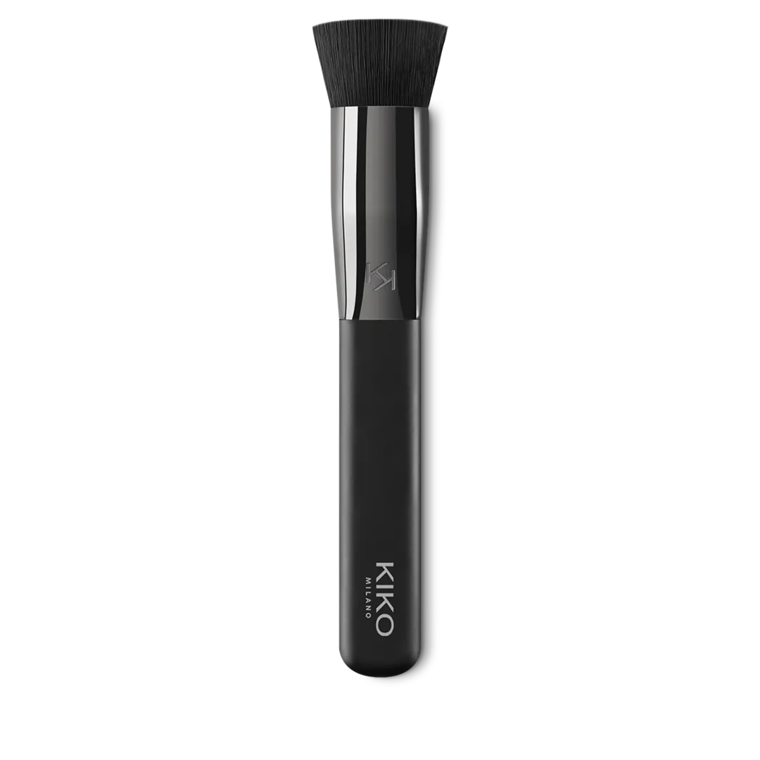 Кисть
для тональной основы с губчатой сердцевиной FACE 06 SPONGE CORE FOU KM0050102400644 фото 1