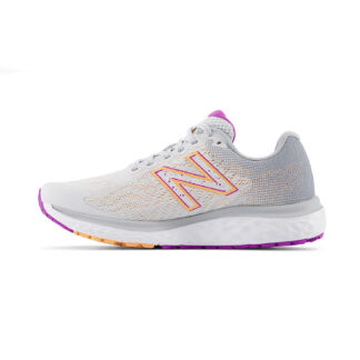 Женские кроссовки New Balance 680